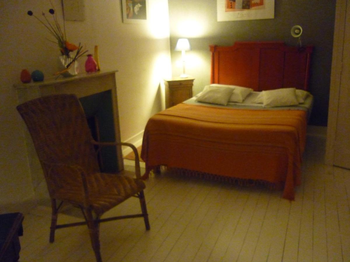 Val-Couesnon La Maison De Claire מראה חיצוני תמונה
