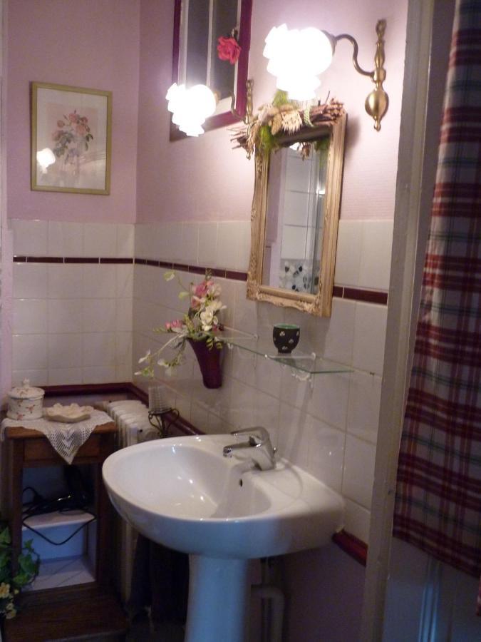 Val-Couesnon La Maison De Claire מראה חיצוני תמונה