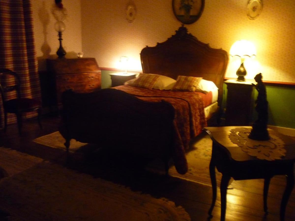 Val-Couesnon La Maison De Claire מראה חיצוני תמונה