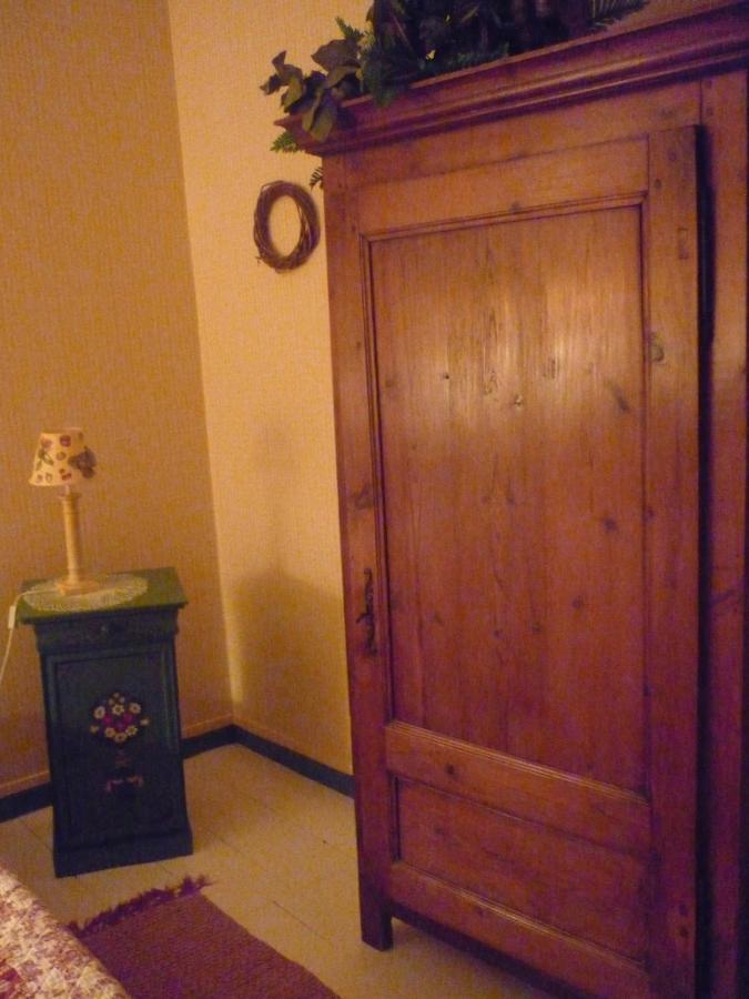 Val-Couesnon La Maison De Claire מראה חיצוני תמונה